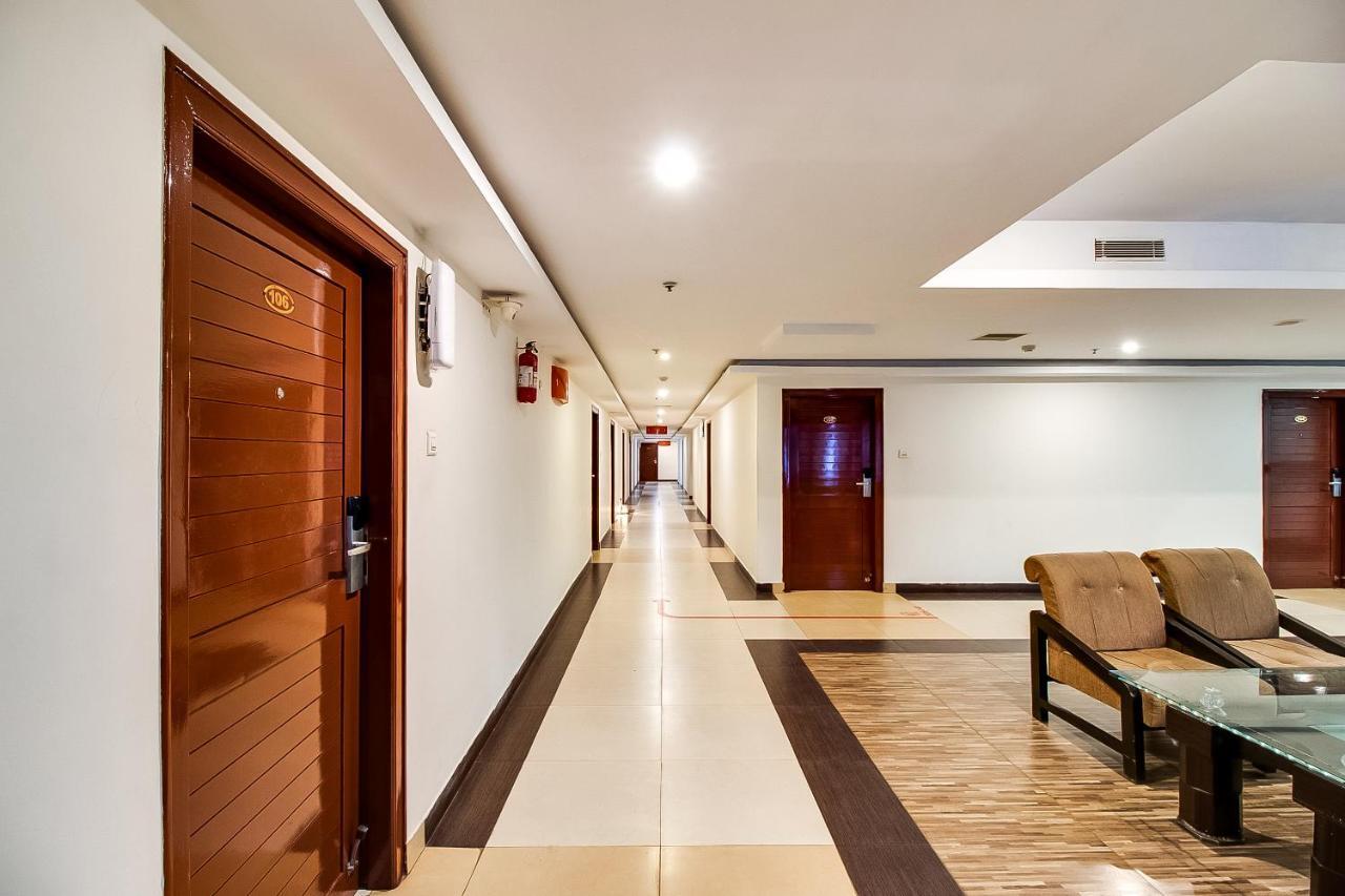 Oyo Flagship 9115 Hotel Udayee International Tirupati Exterior foto