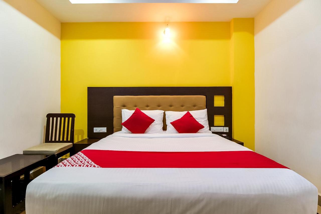 Oyo Flagship 9115 Hotel Udayee International Tirupati Exterior foto